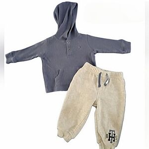 Tommy Hilfiger Baby Boy Hoodie & Sweatpants Set sz 6-9 mos Blue & Gray